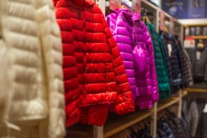 Welke stoffen werken het beste voor winterkleding?